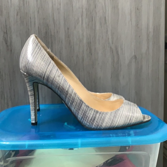 Brand new w/o box some wear on inner sole - Picture 2 of 3